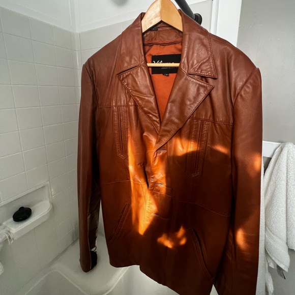 VINTAGE 70’s Wilson’s Leather Tan/Brown Leather Coat - Picture 1 of 5